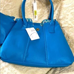 2pc Kate Landry tote with large makeup bag